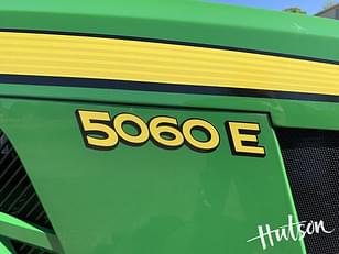 Main image John Deere 5060E 7