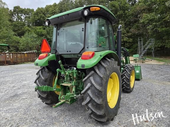 Image of John Deere 5060E equipment image 3
