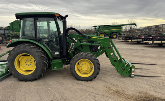 Main image John Deere 5060E