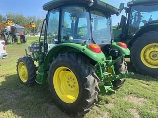 Main image John Deere 5060E 5