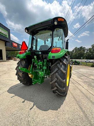 Image of John Deere 5067E equipment image 2