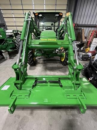 Image of John Deere 5067E equipment image 2