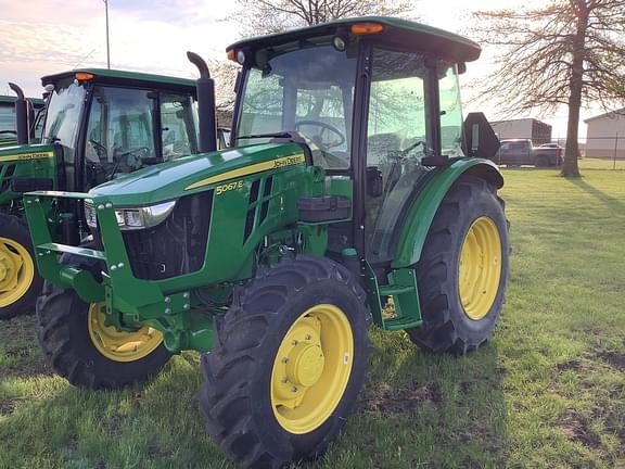 Image of John Deere 5067E Primary image