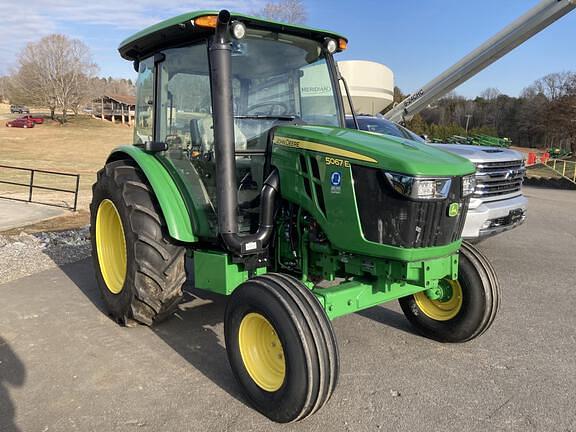 Image of John Deere 5067E equipment image 1