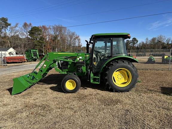 Image of John Deere 5067E equipment image 1