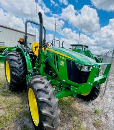 Image of John Deere 5067E equipment image 1