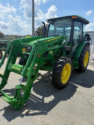 Image of John Deere 5067E equipment image 2