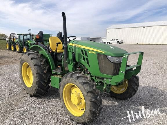 Image of John Deere 5067E Primary image