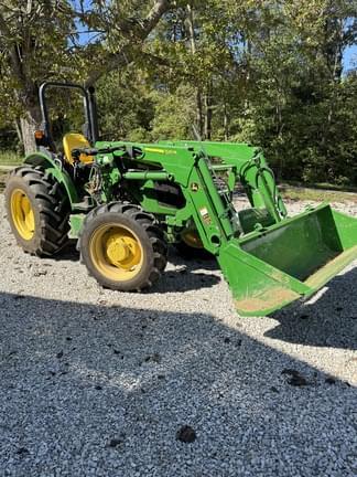 Image of John Deere 5067E Primary image