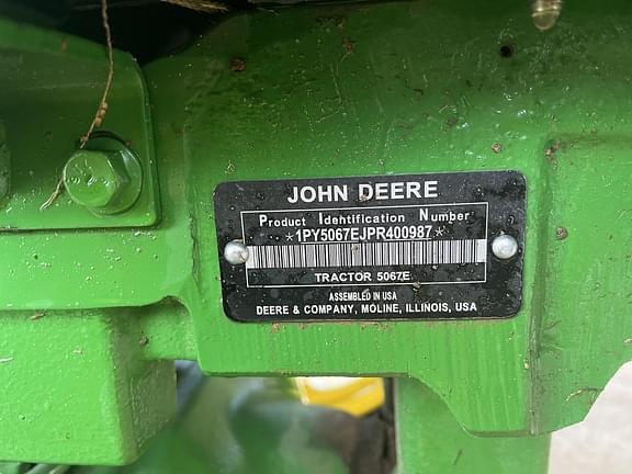 Image of John Deere 5067E equipment image 1