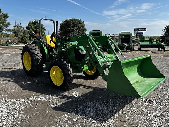 Image of John Deere 5067E equipment image 1