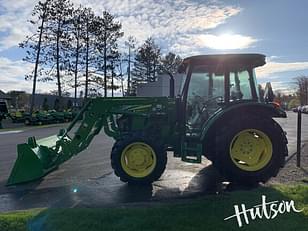 Main image John Deere 5067E 3