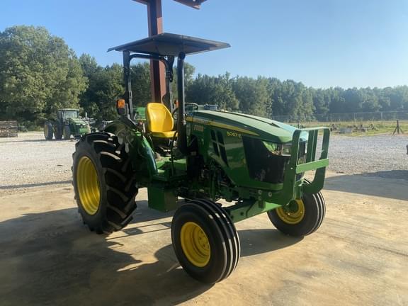 Image of John Deere 5067E Image 0