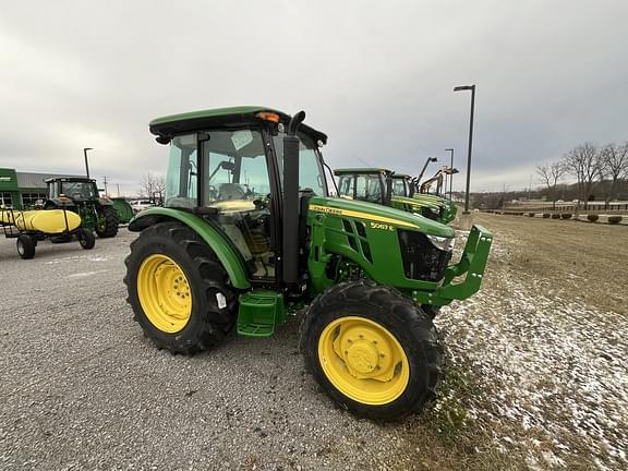 Image of John Deere 5067E Image 1