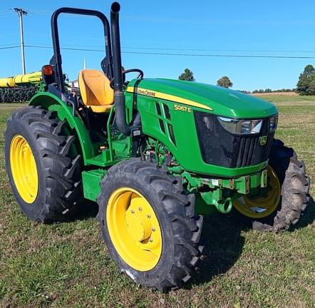 Image of John Deere 5067E Primary image