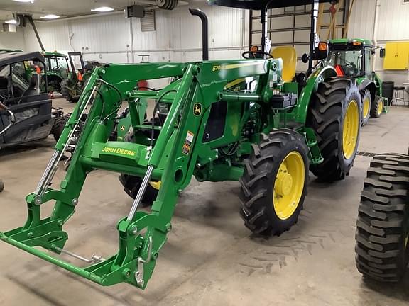 Image of John Deere 5067E Primary image