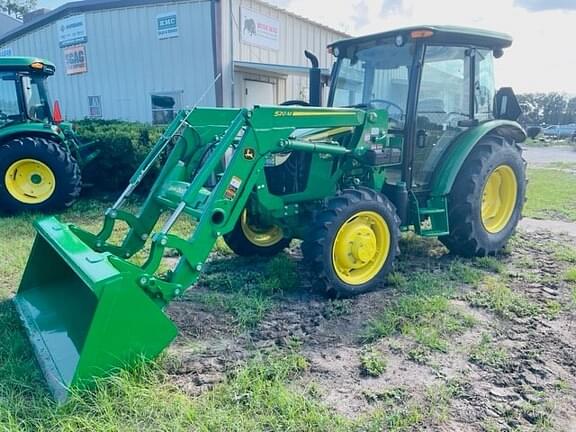 Image of John Deere 5067E equipment image 1