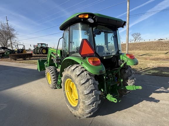 Image of John Deere 5067E equipment image 2