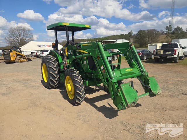 Image of John Deere 5075E equipment image 4