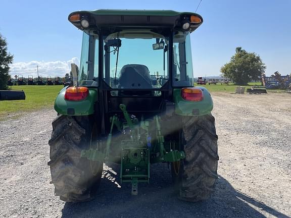 Image of John Deere 5075E equipment image 3