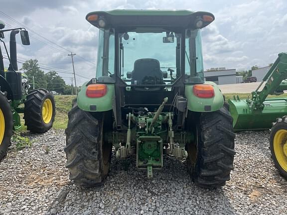 Image of John Deere 5075E equipment image 3