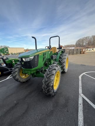 Image of John Deere 5075E equipment image 3