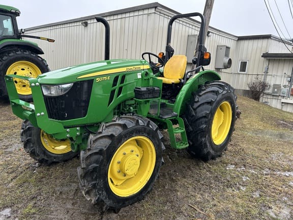 2023 John Deere 5075E Equipment Image0