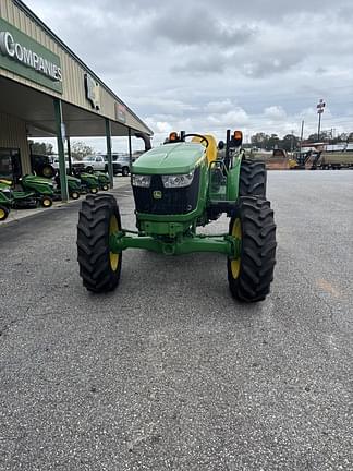 Image of John Deere 5075E equipment image 1