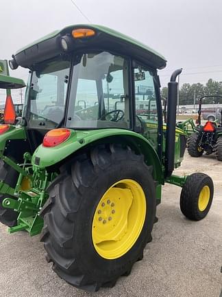 Image of John Deere 5075E equipment image 2