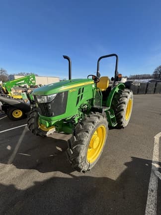 Image of John Deere 5075E equipment image 2