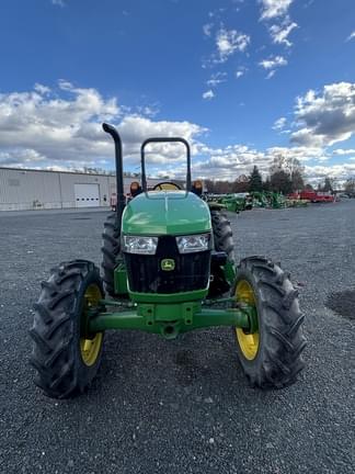 Image of John Deere 5075E equipment image 2