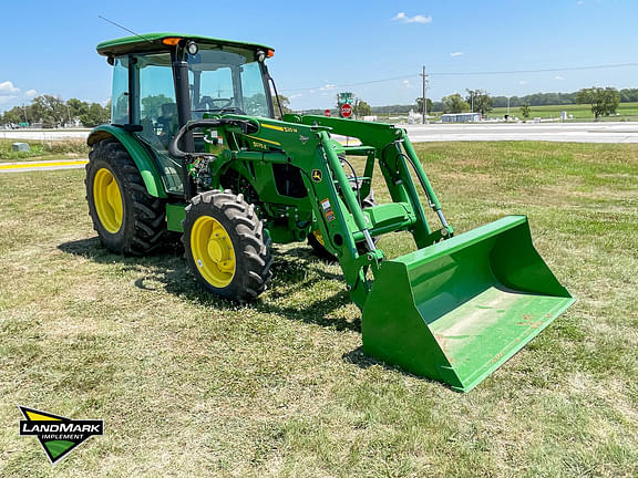 Image of John Deere 5075E equipment image 3