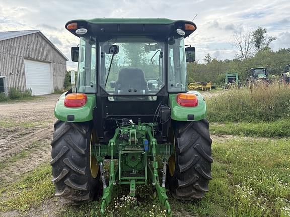 Image of John Deere 5075E equipment image 2