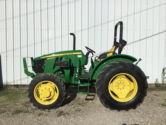 Image of John Deere 5075E Primary image