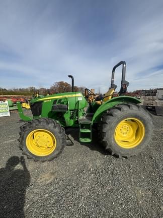Image of John Deere 5075E equipment image 1