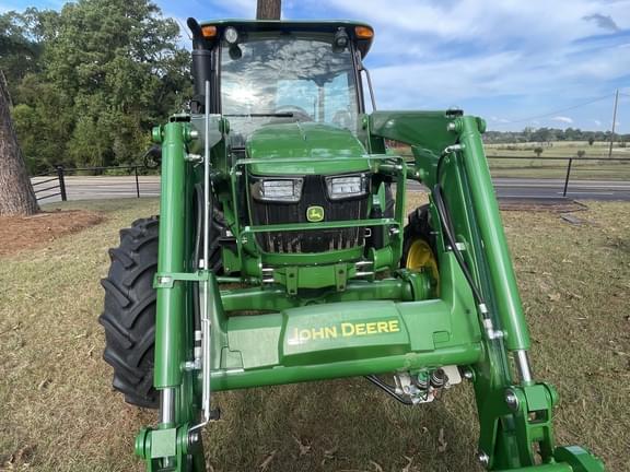 Image of John Deere 5075E equipment image 2