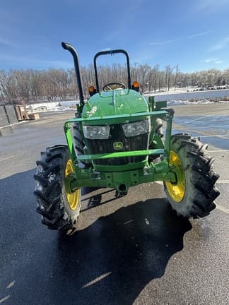 Image of John Deere 5075E equipment image 1