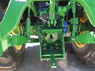 Main image John Deere 5075E 5