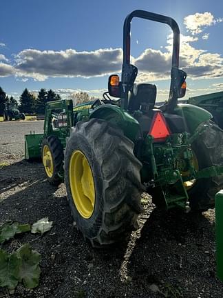 Image of John Deere 5075E equipment image 2