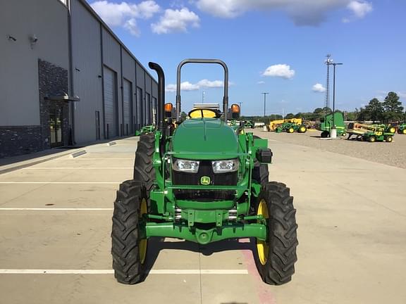 Image of John Deere 5075E equipment image 2