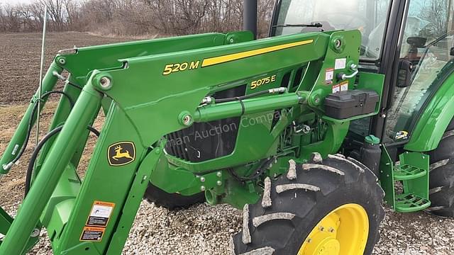 Image of John Deere 5075E equipment image 3