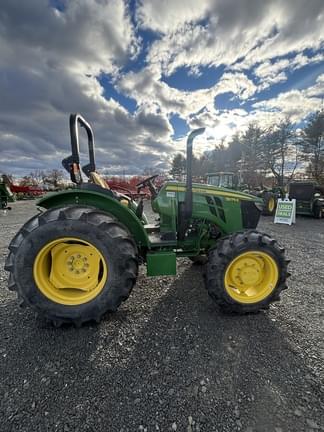 Image of John Deere 5075E equipment image 1