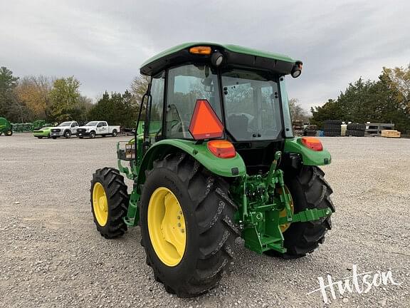 Image of John Deere 5075E equipment image 3