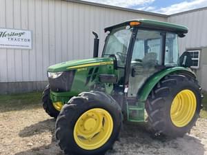 2023 John Deere 5075E Image
