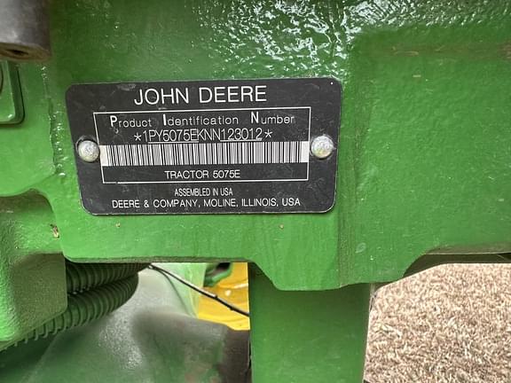 Image of John Deere 5075E equipment image 1