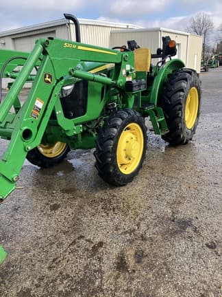 Image of John Deere 5075E equipment image 2