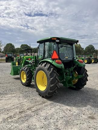 Image of John Deere 5075E equipment image 4