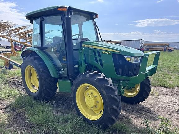 Image of John Deere 5075E Primary image