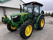 Thumbnail image John Deere 5075E 1