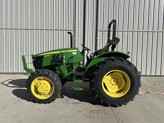 Image of John Deere 5075E Primary image